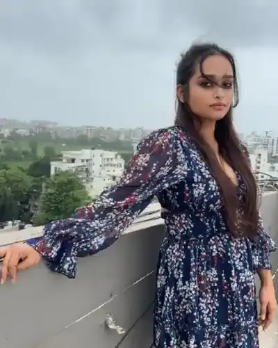 Dhaniakhali Escorts